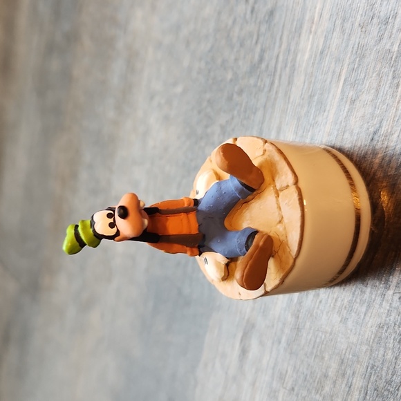 13 Disney Cast of Characters Miniature Trinket Box - Picture 14 of 16